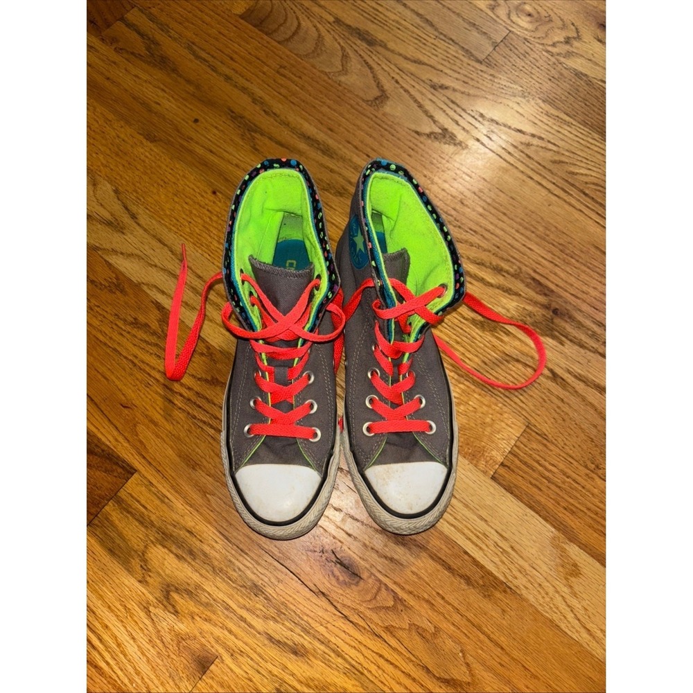 Converse All Star High Top Sneakers With Neon Green & Red Laces Size 6